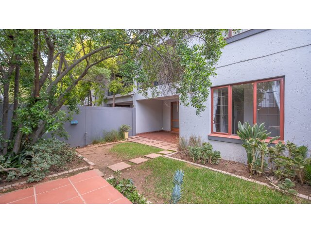<!--[if BLOCK]><![endif]--> 12 Annecy Banbury Street, Bryanston,  Sandton <!--[if ENDBLOCK]><![endif]-->